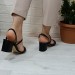 Fiyra 7010 Siyah 5Cm Kare Topuk Üç Bant Bayan Terlik Ayakkabı