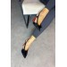 Markano Davina Siyah Cilt Yan Dekolte Detaylı Kadın Topuklu Ayakkabı