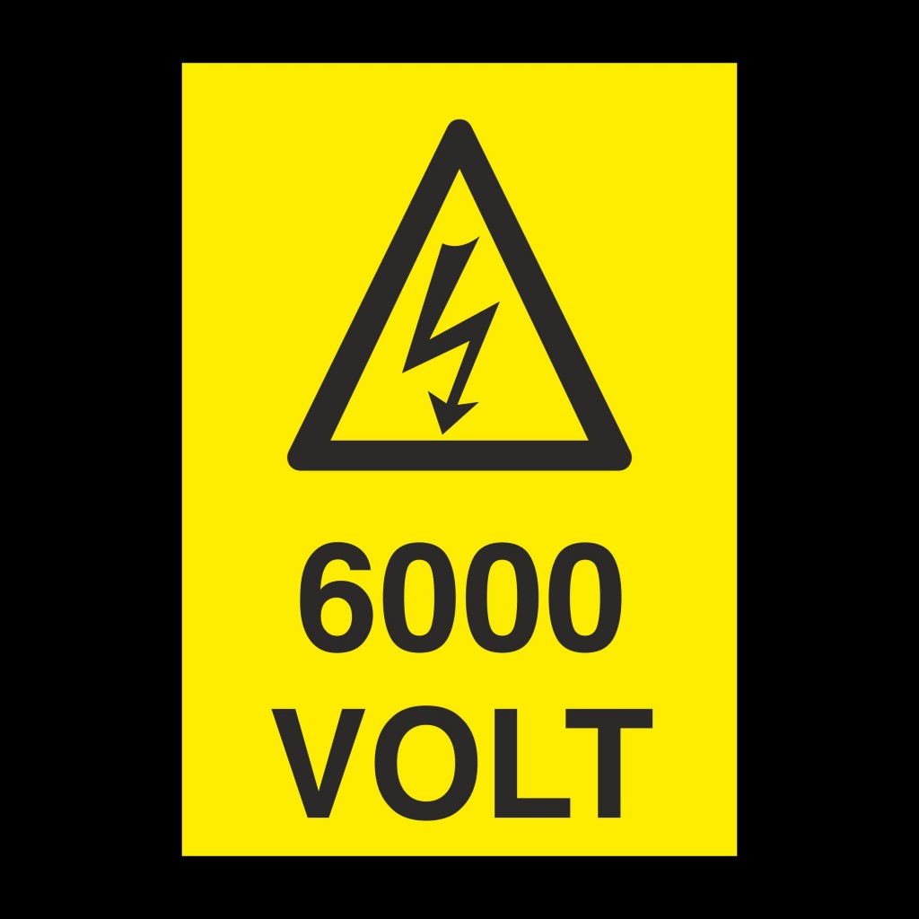 600 Volt Uyarı Levhası