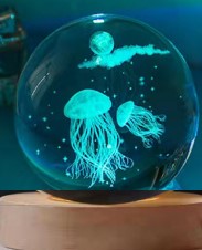 Dekoratif Deniz Anası Tasarımlı Ahşap Altlıklı Işıklı Cam Küre Cam:6Cm Ahşap:2Cm