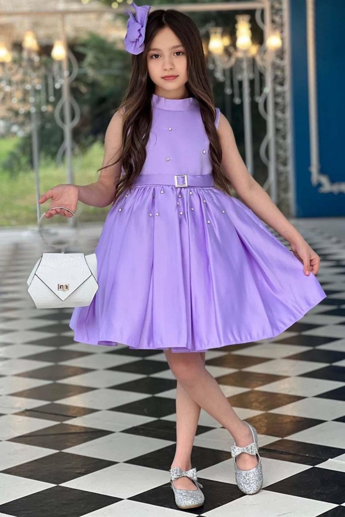 Kız Çocuk Boydan Üzeri Taş İşlemeli Kemer Detaylı Piliseli Lila Elbise