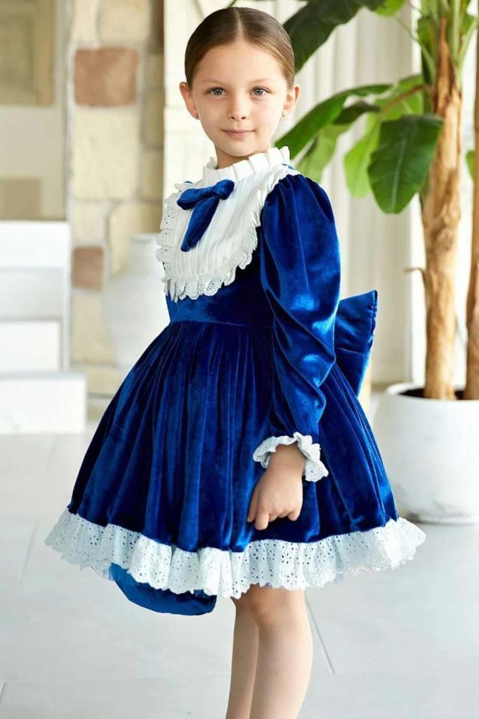 Kız Çocuk Piliseli Güpür İşlemeli Kabarık Mavi Elbise