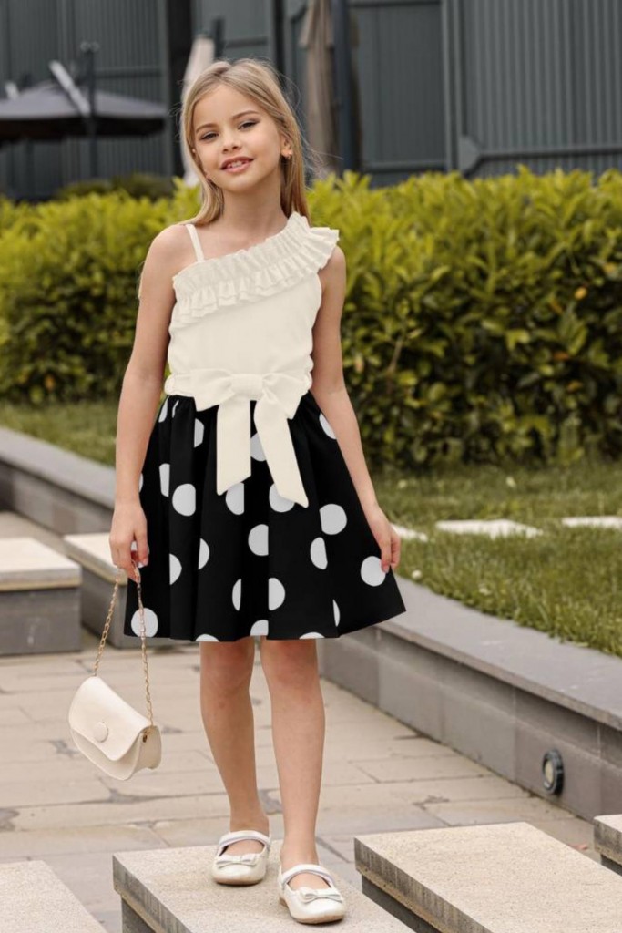 Kız Çocuk Tek Omuz Ve Göğsü Fırfır Detaylı Eteği Pauntiyeli Beyaz Elbise