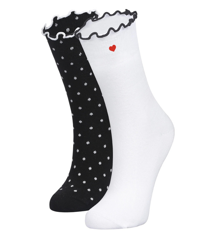 Bolero Yazlık Siyah-Beyaz Kalp Motif İşlemeli 2 Çift Bir Arada Şık Kadın Soket Çorap