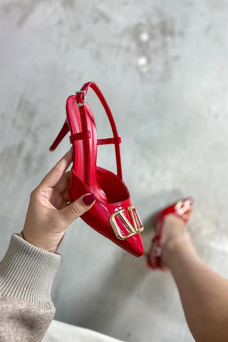 Markano Avent Kırmızı Rugan Tokalı Kadın Topuklu Ayakkabı