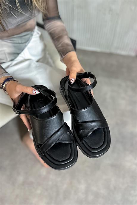 Markano Belax Siyah Biyeli Kadın Sandalet