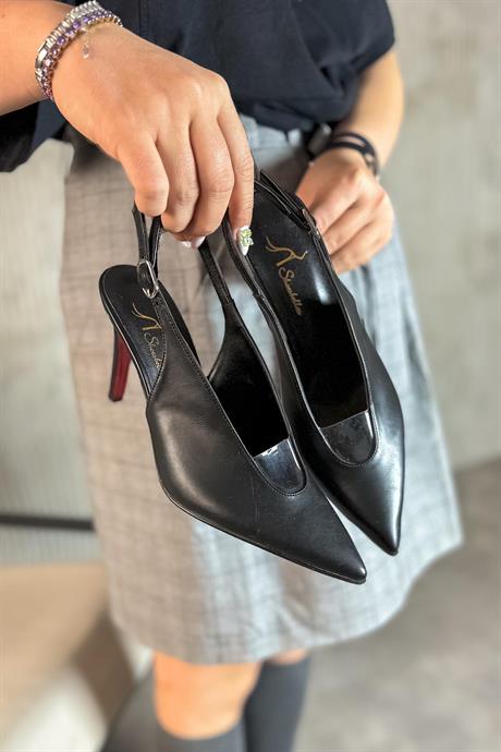 Markano Elvira Siyah Cilt Şeffaf Dekolte Detaylı Kadın Topuklu Ayakkabı