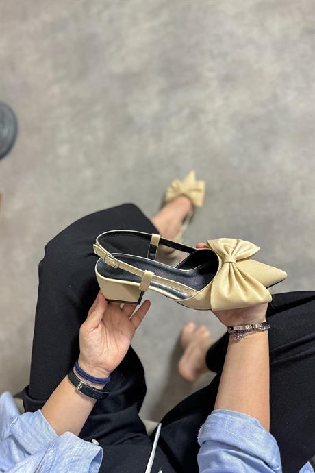Markano Fıu Bej Fiyonk Detaylı Kadın Topuklu Ayakkabı