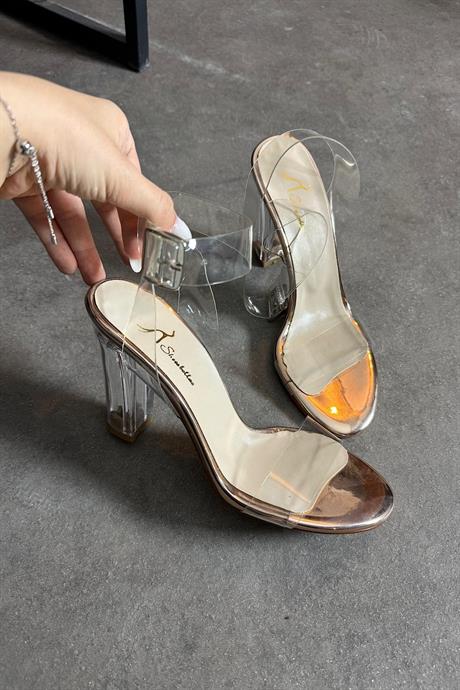Markano Hazei Gold Şeffaf Tek Bantlı Kadın Topuklu Ayakkabı