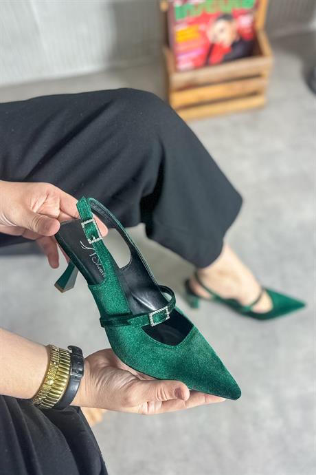 Markano Keddy Yeşil Kadife Taş Toka Detaylı Kadın Topuklu Ayakkabı