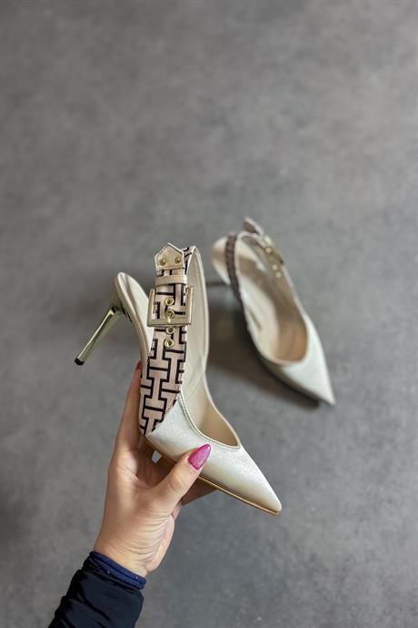 Markano Siri Bej Saten Gold Toka Detaylı Kadın Topuklu Ayakkabı