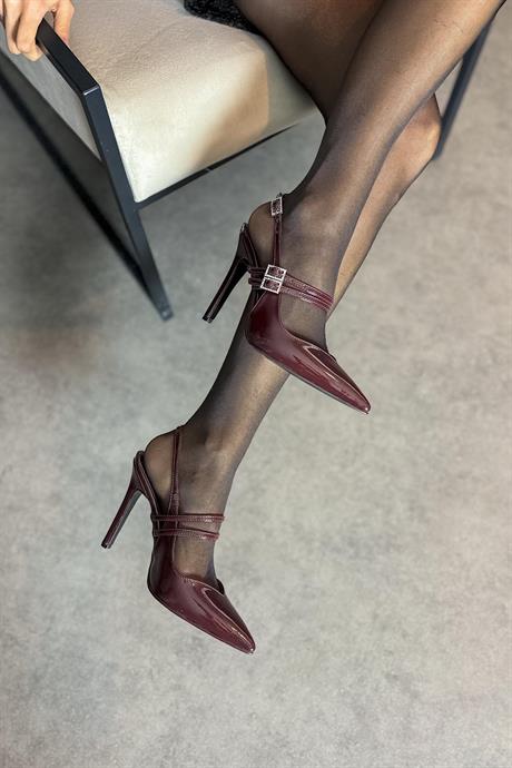 Markano Soil Bordo Rugan Taş Toka Detaylı Kadın Topuklu Ayakkabı