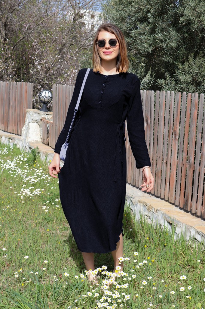 Barbora Günlük Salaş Büzgü Detaylı Yazlık Uzun Kadın Elbise Bt360Siyah3
