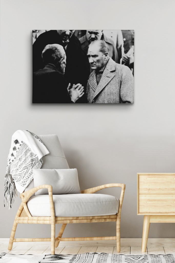 Atatürk Portre Tablosu Mustafa Kemal Atatürk Dikdörtgen Dekoratif Kanvas Tablo Beyaz 50 X 70
