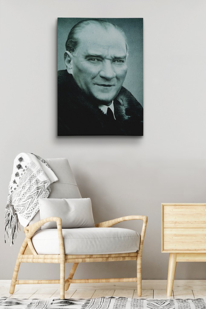 Atatürk Portre Tablosu Mustafa Kemal Atatürk Dikdörtgen Dekoratif Kanvas Tablo Siyah 35 X 50