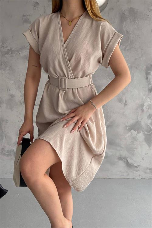 Neşeli Butik Kadın Bej Kemerli Kruvaze Yaka Ayrobin Elbise Nbk2109 