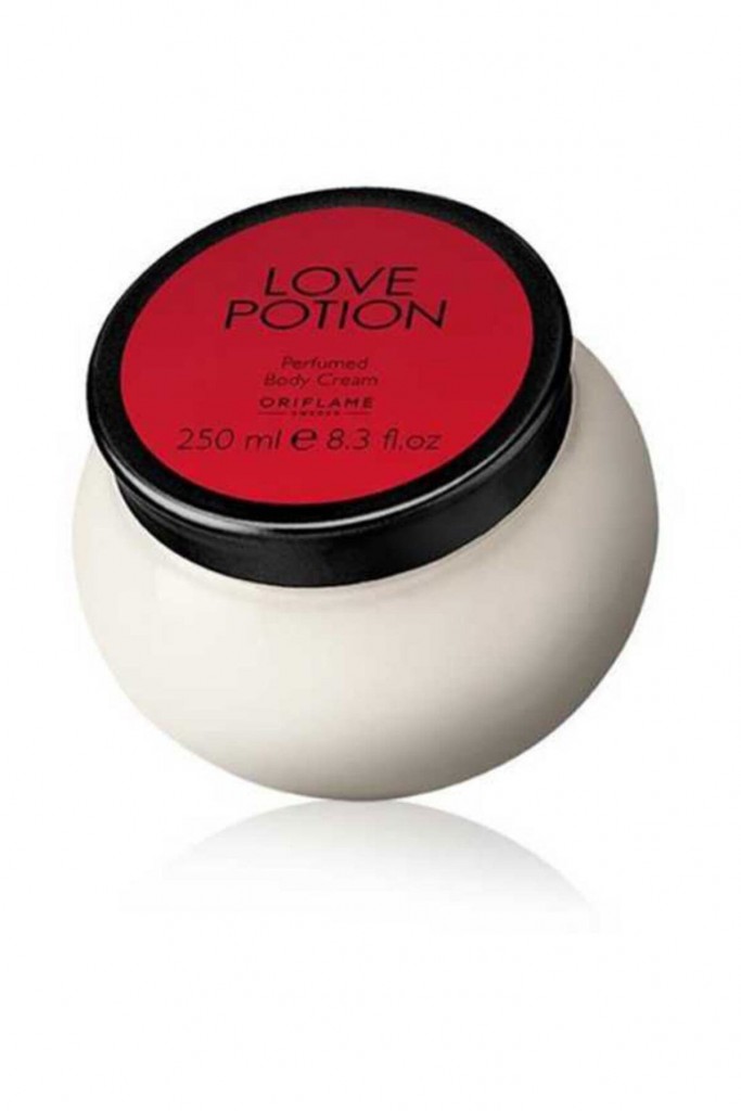 Love Potion Perfumed Body Krem 250Ml 31779  