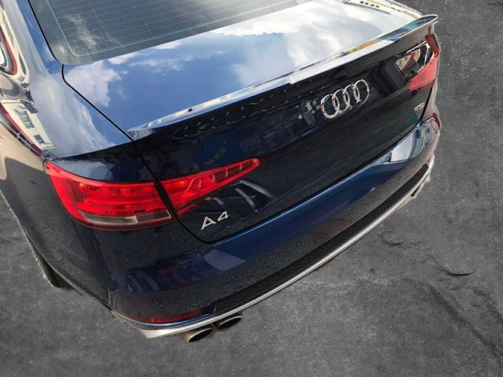 Audi A4 Uyumlu Spoiler 2016 - Boyalı