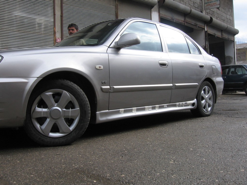 Hyundai Accent Uyumlu Era Mc Marşpiyel  2 Parça Fiber 2006-2011