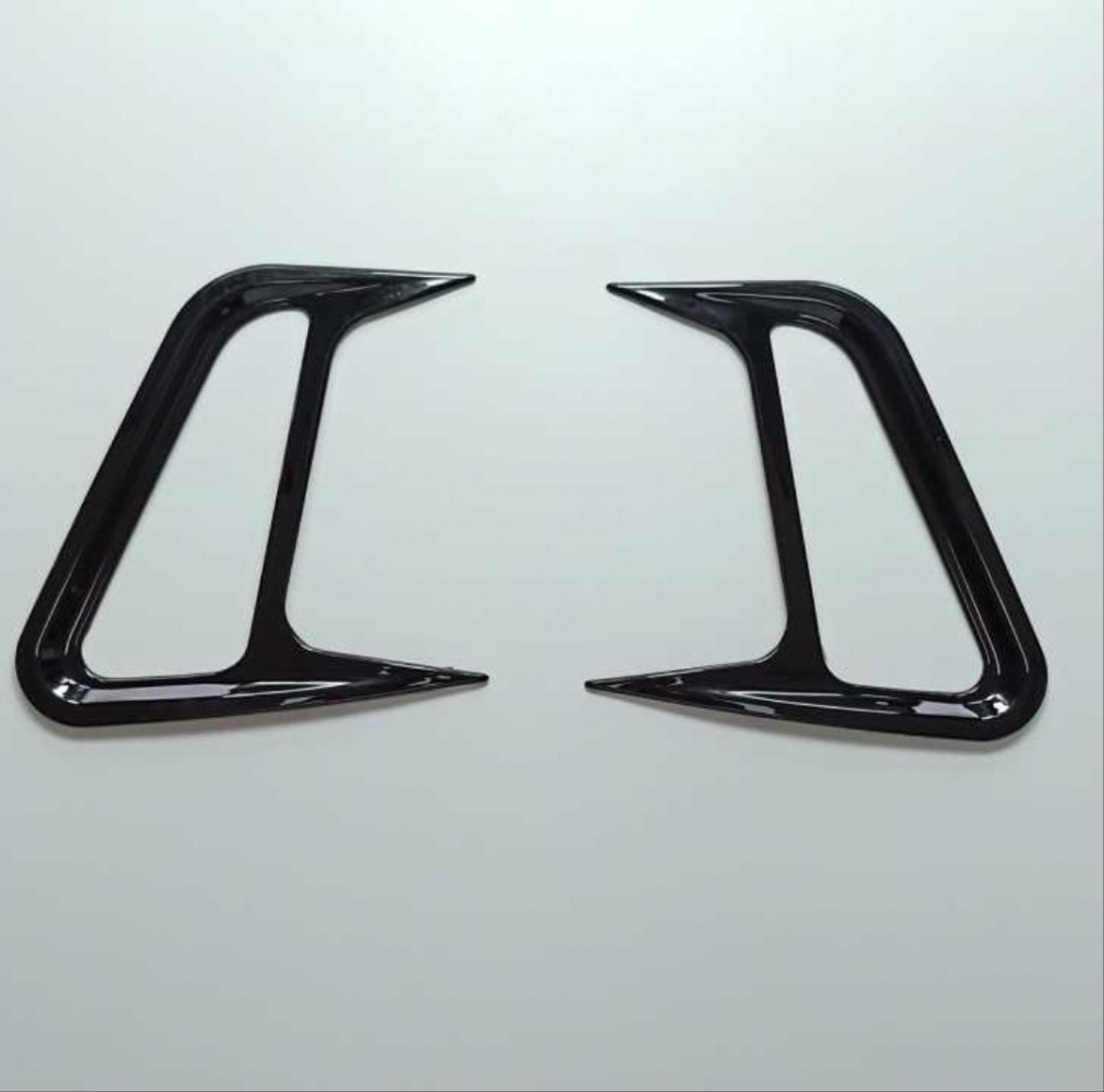 Hyundai Kona Uyumlu Ön Tampon Bıçakları - Piano Black