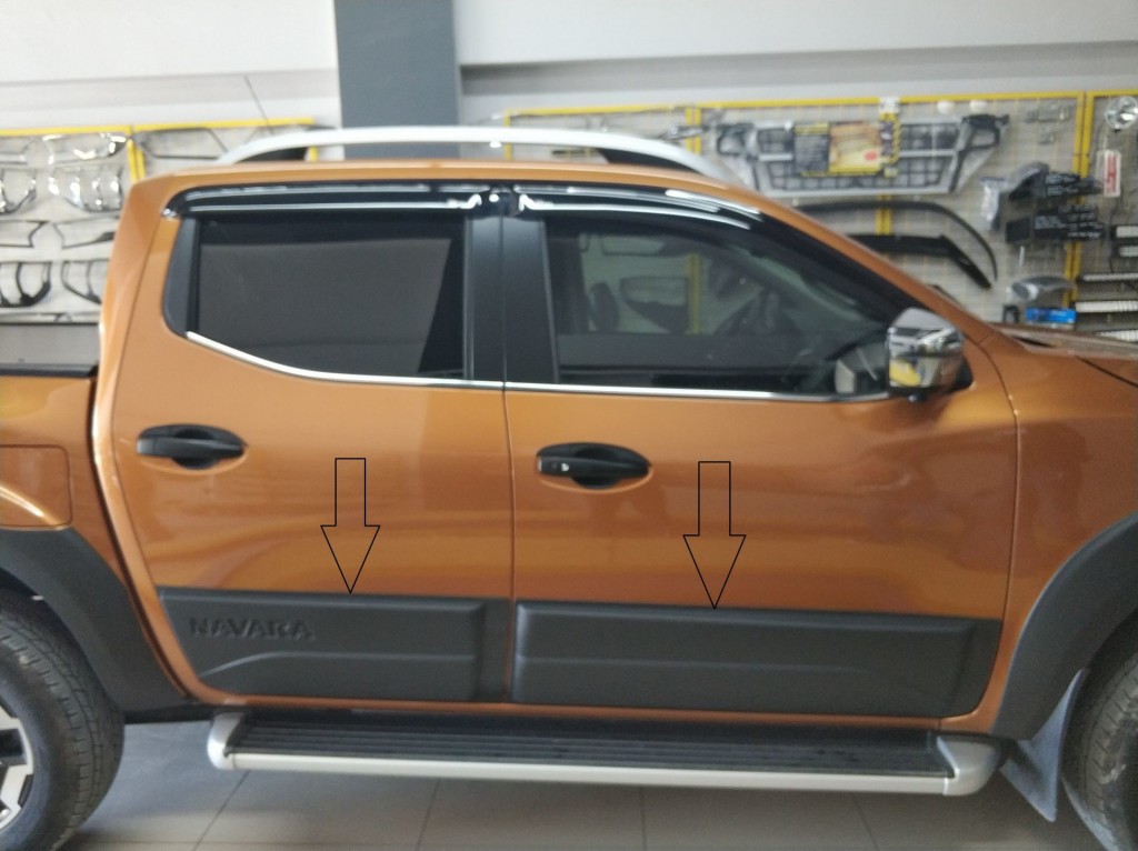 Nissan Navara Uyumlu Gövde Kaplama Yan Kapı Koruma 2012 /2019 Parça
