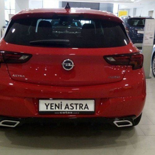 Opel Astra Uyumlu K Egzoz Görünümlü Difüzör