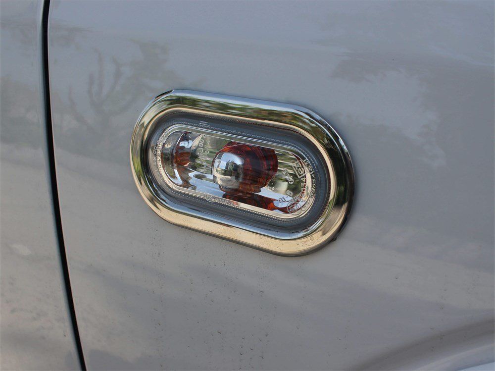 Volkswagen Amarok Uyumlu Sinyal Çerçevesi 2 Parça. Çelik 2010-2016