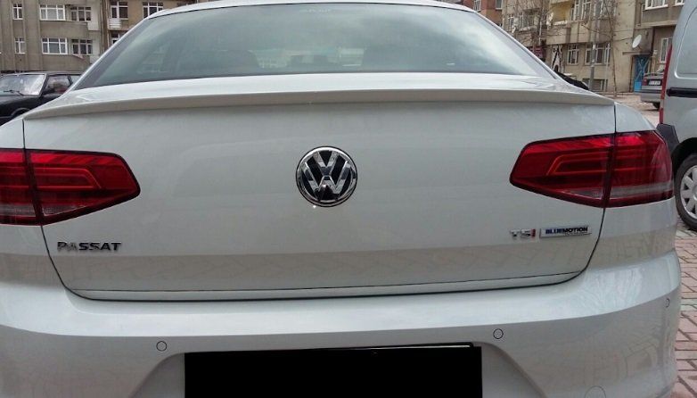 Volkswagen Passat Uyumlu 45420 Spoiler İnce Anatomik