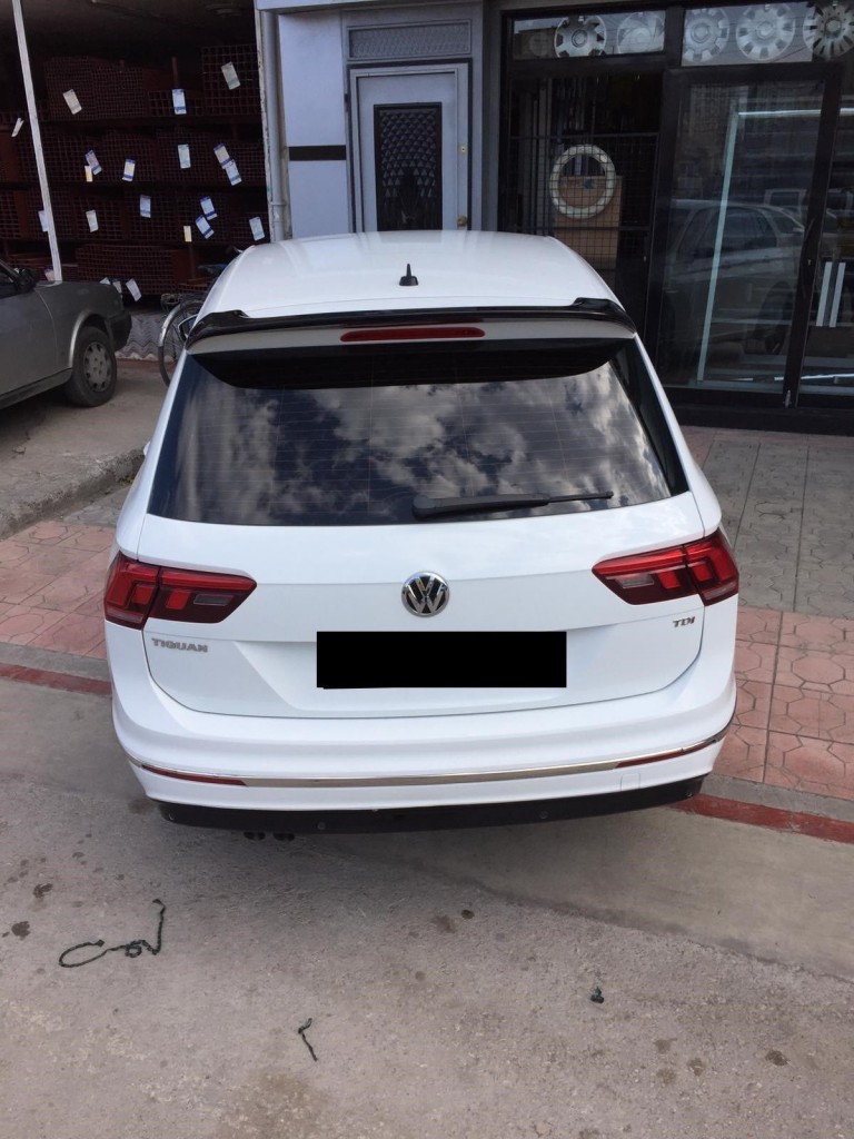 Volkswagen Tiguan Uyumlu -2015 Sonrası Ant Spoiler Fiberglas