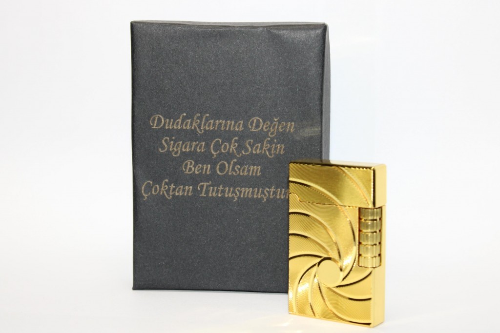Kişiye Özel Dupont Tarz Çelik Gövde Çakmak (Gold)