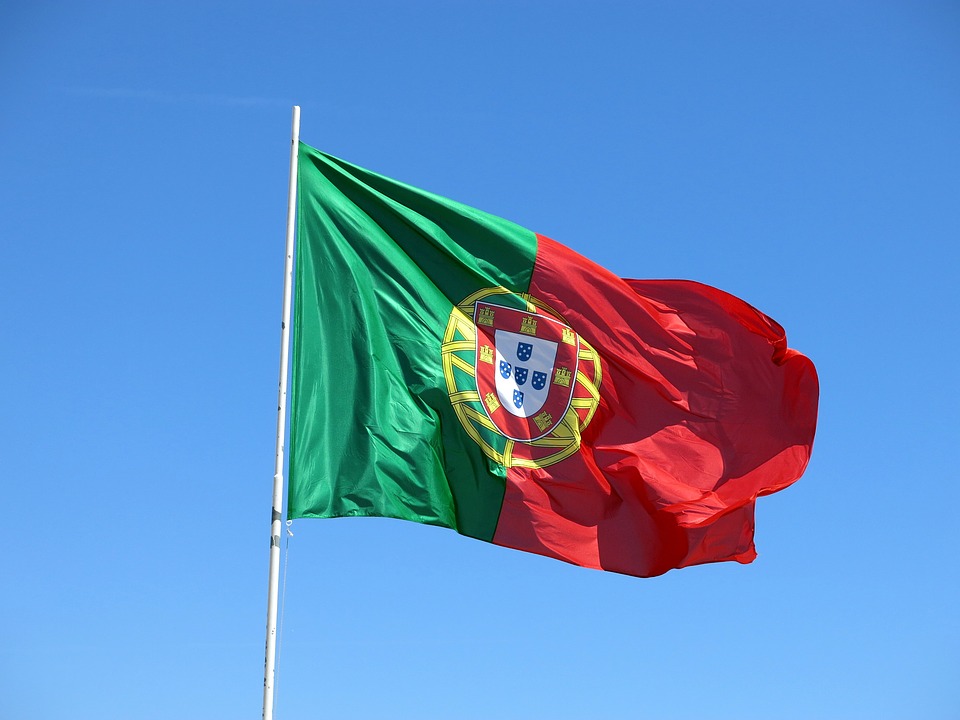 Portekiz Bayrağı (50X75 Cm)