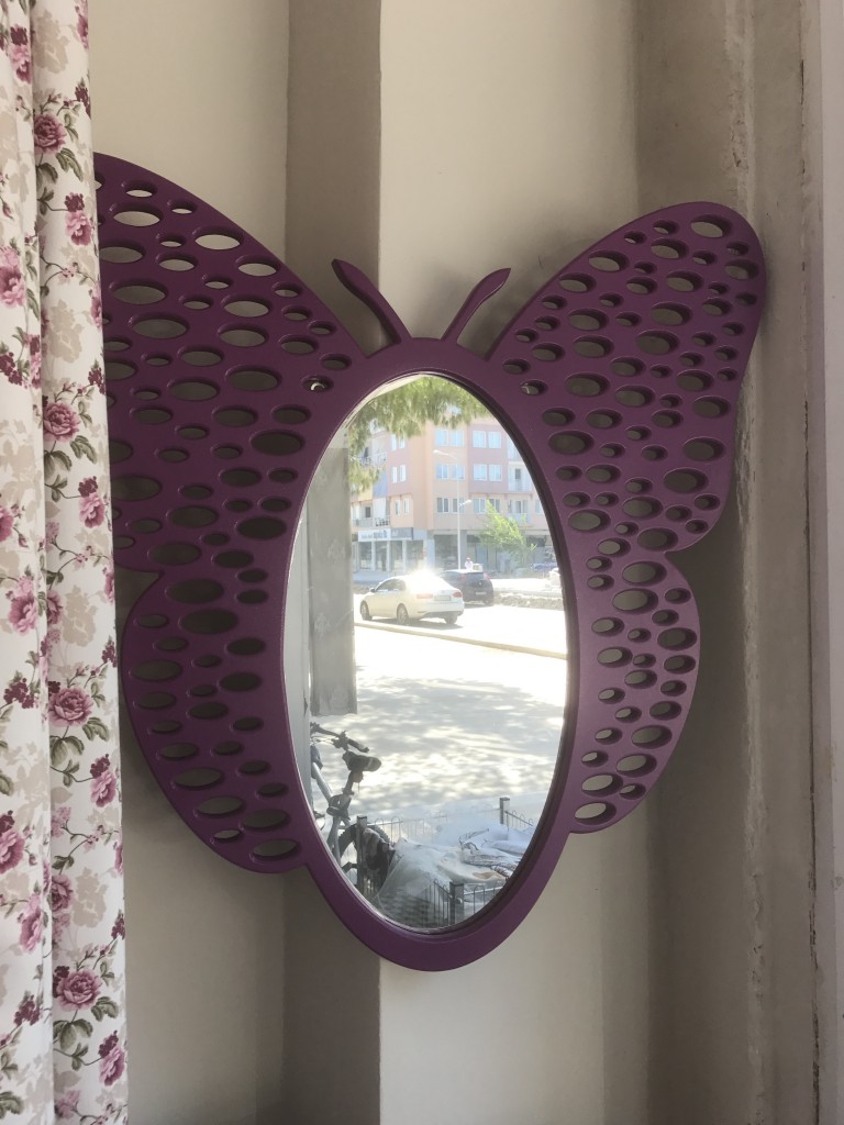 Dekoratif Kelebek Ayna
